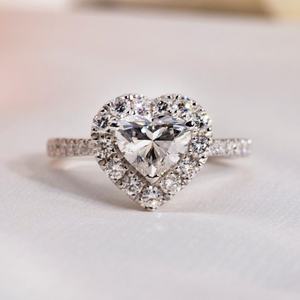 Bague halo en argent 925 personnalisée MSR-1705, diamant de laboratoire taille cœur 1 carat D VS1 - Product Image 1