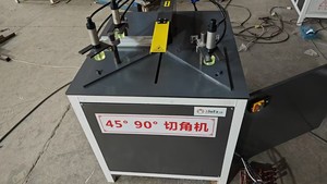 Cắt <span class=keywords><strong>PVC</strong></span> cửa sổ cửa ra vào cửa sổ hồ sơ <span class=keywords><strong>PVC</strong></span> cửa ra vào và cửa sổ máy làm chất lượng cao - Product Image 4