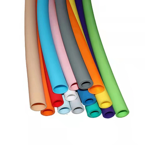 Özelleştirilmiş Pantone kart renk numarası yüksek elastikiyet silikon kauçuk boru hortumu - Product Image 1