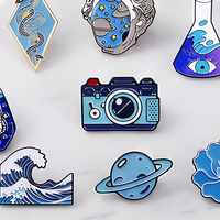 Nouveau type de badge en métal à revers, plaqué or noir, teinté, personnalisé, en émail souple, imprimé en typographie, fabrication sur mesure