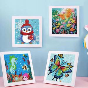 Kit de Peinture Diamant 18x18cm, Toile Complète à Broder, DIY, Livraison Rapide, Vente en Gros pour <span class=keywords><strong>D</strong></span>écoration Maison et Cadeau - Product Image 5