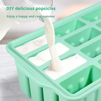 Moule à glace en silicone 12 cavités avec couvercle, facile et durable, inclut des bâtonnets en bois pour la glace