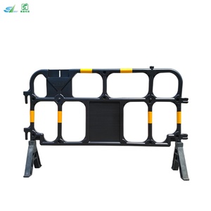 Barrières de chantier temporaires en plastique moulé, mobiles, pour le contrôle des foules dans les rues, les événements, les barricades de circulation et la sécurité - Product Image 2