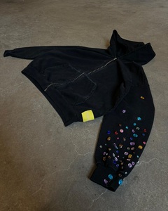 Felpa da Uomo con Cappuccio Oversize e Zip in French Terry da 400 g/m² di Alta Qualità, Personalizzata con Borchie Metalliche a Rivetto, Effetto Usurato, Sbiadito dal Sole e Lavaggio Acido Monkey Wash - Product Image 2