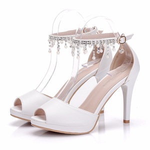 Summer New Stiletto Chaussures décontractées pour femmes <span class=keywords><strong>à</strong></span> talon haut avec <span class=keywords><strong>bouche</strong></span> de poisson perlée Boucle de mot - Product Image 2