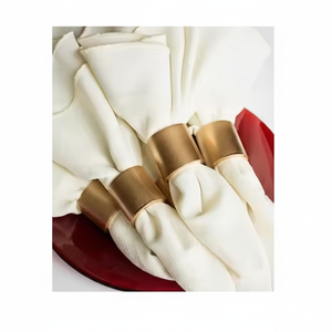 Servilletero de latón de súper calidad, forma redonda para decoración de mesa y accesorios, soporte para pañuelos disponible para eliminar sus residuos - Product Image 1