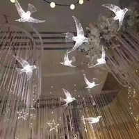 Lustre LED en acrylique de luxe en forme d'oiseau, étanche IP65, pour décoration de mariage, ornement suspendu au plafond
