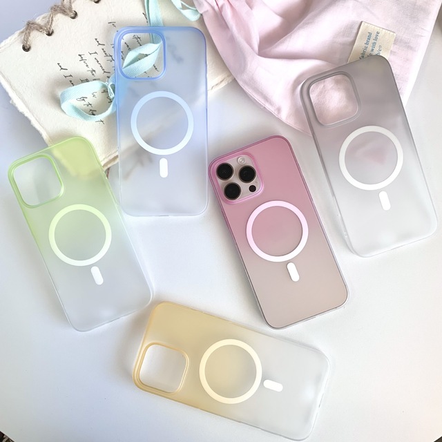 Pc Wireless Charging Hard Phone case for iPhone 17 16 Pro Max Shockproof Magnetic Gradient Phone case for iPhone 12 13 14 15