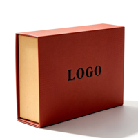Boîte cadeau magnétique de luxe personnalisée, emballage en carton rigide mat rouge, boîte pliable, coffret cadeau