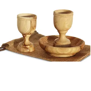 Tasses de communion Plateau à pain en bois Deux petites tasses en bois d'olivier faites à la main de 3 pouces parfaites