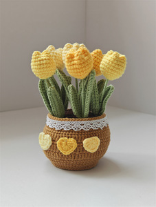 Populaire : Mini bonsaï tulipe en crochet fait main, petite décoration créative pour bureau et maison, idéal pour la Saint-Valentin - Product Image 4