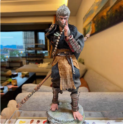 [height including base 37cm]