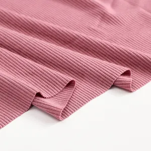 Düz boyalı 230gsm pamuk polyester spandex 2x2 kaburga giysi kumaşı