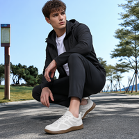 Chaussures de sport en mesh confortables et respirantes, chaussures de course classiques de créateur, chaussures de sport de luxe ODM, chaussures décontractées de luxe léger