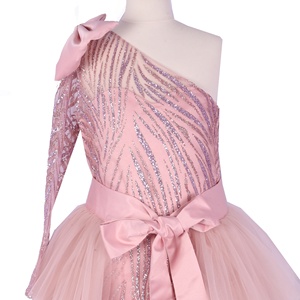 Vestido de novia de encaje moderno para niñas recién nacidas personalizado de alta calidad 1 año ropa de fiesta nuevo diseño vestido en capas al por mayor - Product Image 2