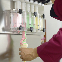 Nouvelle machine à glace molle industrielle à cinq saveurs de fruits, haute productivité, certifiée CE, pour usage commercial