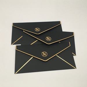 Công Ty Phong Bì Matte Giấy Màu Đen Logo Hot Foil A6 Kích Thước Tùy Chỉnh Kích Thước In Chủ Thẻ - Product Image 1