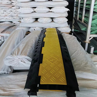 Tapis de rampe en caoutchouc Cache-câble Speed Humps Road Bump Cable Protector Cable Wire Cord