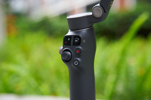 Vendita calda Osmo Mobile 7 / Mobile 7P robusta 3 assi stabilizzazione Gimbal 10 ore di durata della batteria e ricarica del telefono per OM 7 / OM 6 - Product Image 6