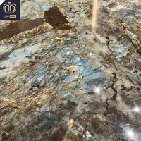 Table à manger moderne de luxe italienne en jade bleu avec base en métal et plateau en marbre véritable pour appartement, mobilier de maison par DIRANI