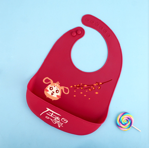 Bavoirs pour bébés en silicone sans BPA avec logo personnalisé Fermeture à bouton imprimé animal mignon arc-en-ciel Service OEM à faible quantité minimale de commande pour les tout-petits - Product Image 5