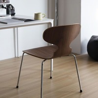 Chaise en bois multifonctionnelle de style nordique en forme de 7, avec dossier, pour salon, design créatif et tendance