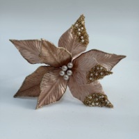 Décoration de Noël faite à la main sur mesure, couleurs variées, fleur de Poinsettia blanche, base de sapin, chapeau, ornement pour fête de Noël