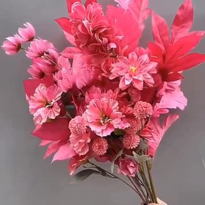 Fleur de mariage rose mariage soie rose vif Rose <span class=keywords><strong>Fushia</strong></span> Arrangement de fleurs lys Fuchsia fleurs artificielles en vrac - Product Image 1