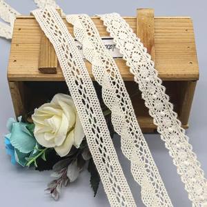 Nastro in pizzo all'uncinetto in puro cotone, vintage, con bordo smerlato, per Junk Journal, abiti in lino e decorazioni rustiche per matrimoni - Product Image 1
