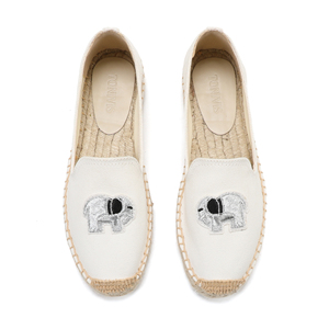 Venta directa de fábrica de zapatos planos casuales y cómodos con bordados de animales adorables, <span class=keywords><strong>mocasines</strong></span> de moda, zapatos transpirables hechos a mano para <span class=keywords><strong>mujer</strong></span>. - Product Image 2