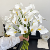 Künstliche Seiden-Calla-Lilien Hochzeits-Brautstrauß Handgefertigtes Realistisches Tisch-Blumenarrangement für Heimdekoration