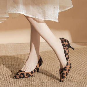 Zapatos de Tacón Alto Estilo Francés, Color Sólido, Punta Puntiaguda, Tacón de 6 cm, Deslizables, Formales, Parte Superior de Cuero Genuino, para Uso Diario - Product Image 3