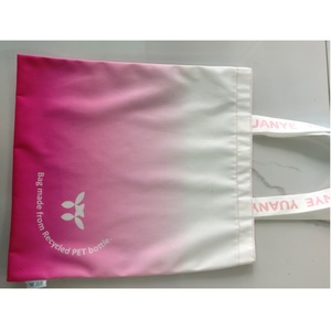 ถุงช้อปปิ้งโพลีเอสเตอร์น้ำหนักเบาเป็นมิตรกับสิ่งแวดล้อม สไตล์สะพายไหล่แบบเวียดนาม ปรับแต่งได้ตามต้องการ รับผลิตแบบ OEM ODM - Product Image 2