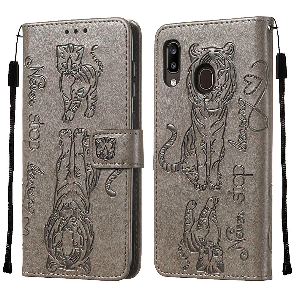 สีน้ำตาลเข้ม