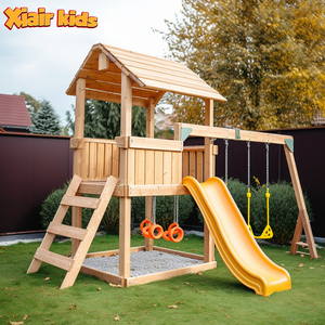 Xiair Cute Squirrel Play Center Juego de columpio de madera Patio trasero al aire libre Tobogán y escalador Parque infantil de madera para niños - Product Image 1