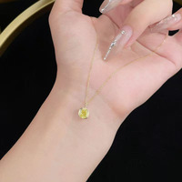 Collana con Pendente in Oro 18K con Diamante Giallo Coltivato in Laboratorio, Taglio Principessa, Brillante, Minimalista, Fresca, Regolabile, da Donna, alla Moda, con Ciondolo a Catena