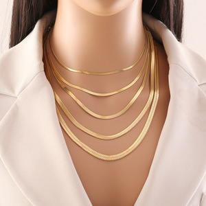Collar de cadena de eslabones planos tipo hueso de serpiente para mujer, de 2.5-6mm, chapado en oro de 18K, de acero inoxidable, joyería económica - Product Image 6
