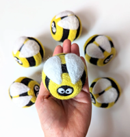 Boules de séchage en laine à motifs d'insectes de dessin animé, faites à la main, naturelles, réutilisables, antistatiques, anti-plis, écologiques