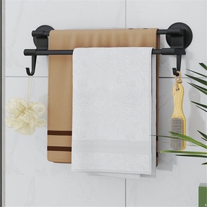 Porte-serviettes mural moderne doré à ventouse sans perçage, support polyvalent pour serviettes et chaussons, idéal pour hôtels - Product Image 1