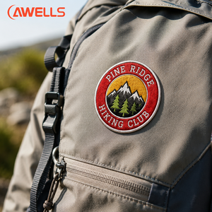 Écussons personnalisés en PVC 3D avec logo pour clubs sportifs et d'aventure, badge d'identité en caoutchouc souple de qualité supérieure AWELLS - Product Image 2