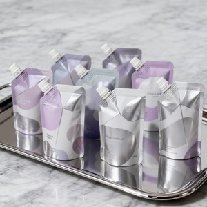 Emballage cosmétique en plastique écologique rechargeable, pochette souple noire givrée avec bec verseur pour shampoing, parfum, lotion, liquide - Product Image 3