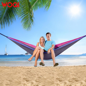 Hamaca Portátil para Acampar Woqi, Tela de Nailon, para 2 Personas, Viajes al Aire Libre, Senderismo, con Mosquetón, Diseño Minimalista - Product Image 3
