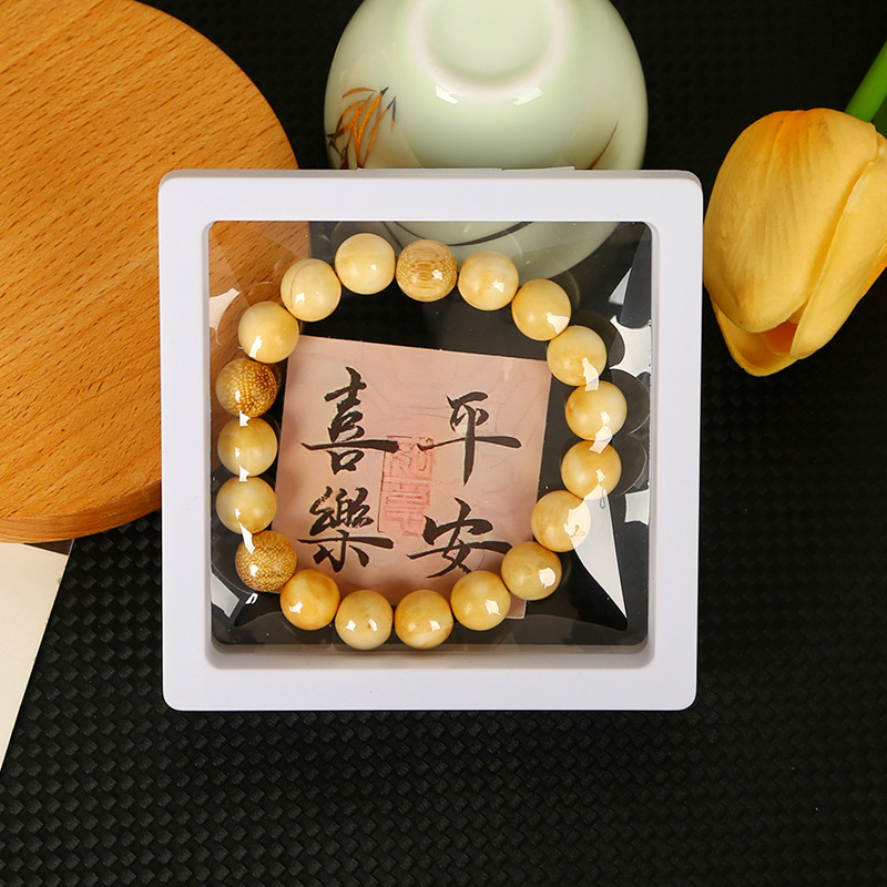 Exquisite boxed mini ivory white bracelet