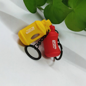 QYS Llavero Deportivo con Mini Vaso, Colgante para Bolso, Botella de Agua para Yoga, con Tapa de Paja y Anillo para Llaves, Souvenir - Product Image 4