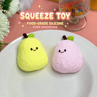 Jouet Squishy Réaliste en Forme de Fruit, en Silicone Alimentaire, Surface Texturée, Doux à Presser, Soulagement Sensoriel, Cadeau, Présentoir