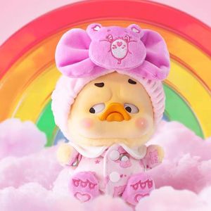 Set da 6 Pezzi 100% Autentici Upset Duck Care <span class=keywords><strong>the</strong></span> Bears Serie Rainbow Duck Bambole in Vinile Peluche Scatola a Sorpresa Portachiavi Adorabili Ciondoli per Borse - Product Image 2