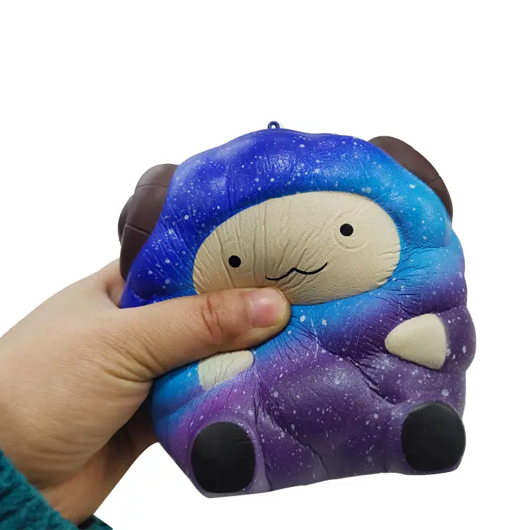 Oveja de espuma sintética de diseño personalizado, juguete suave colorido de elevación lenta, Squishies, Animal, OEM