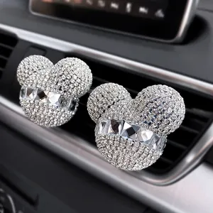 Deodorante per auto per ragazze diffusore di fragranze Bling Diamond accessori interni per auto nuovo profumo per auto