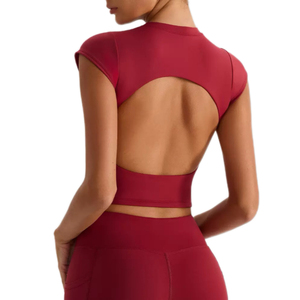Ensemble de vêtements de sport pour femmes, vêtements de <span class=keywords><strong>fitness</strong></span> personnalisés, débardeur à col halter, shorts, collants, vêtements de sport respirants et élastiques - Product Image 2
