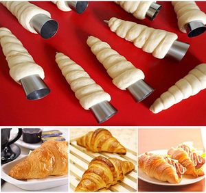 19 Pack Stainless Steel Cream Horn Molds and <strong>Piping</strong> Nozzle Set with <strong>Mini</strong> Icing <strong>Bags</strong> and Cleaning Brush for Professional Baking - Product Image 5